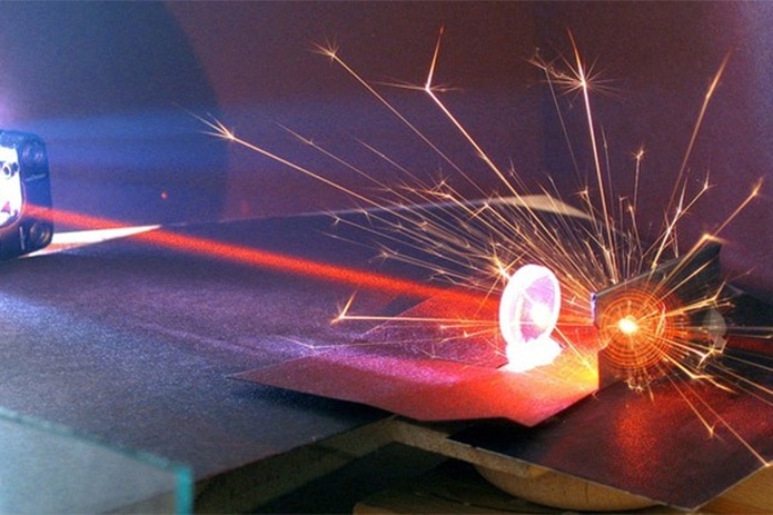 [2022] Laser là gì? Cấu trúc và ứng dụng của laser