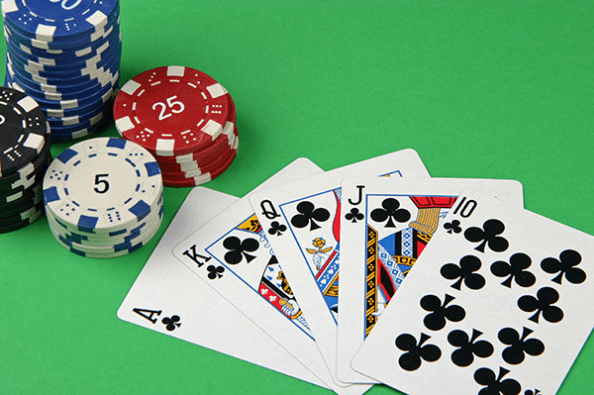 4 chiến thuật chơi poker online của cao thủ